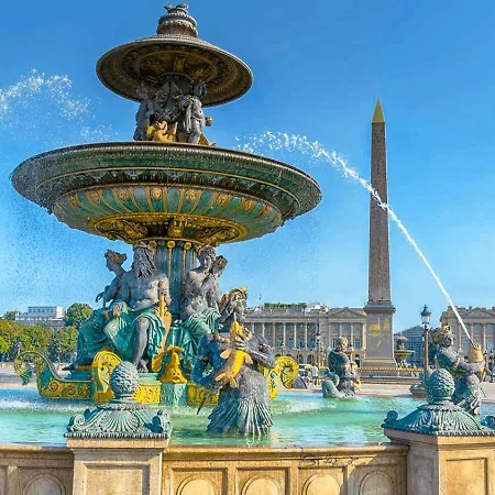 Elysee-concorde, Royale- 6 People Apartament