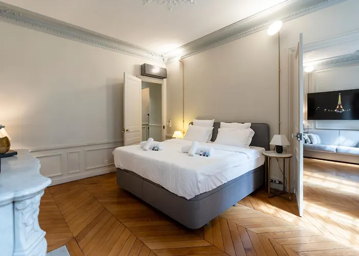Elysee-concorde, Royale- 6 People *