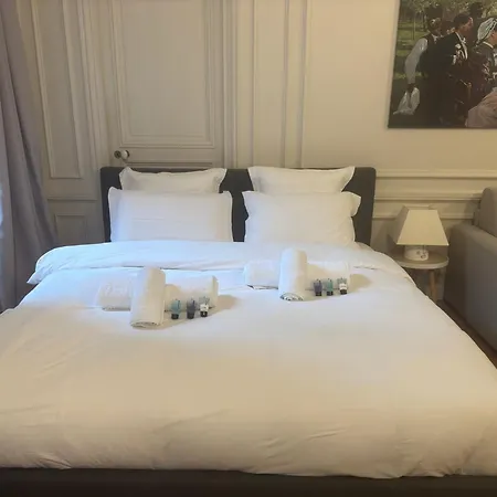 Elysee-concorde, Royale- 6 People * Paris
